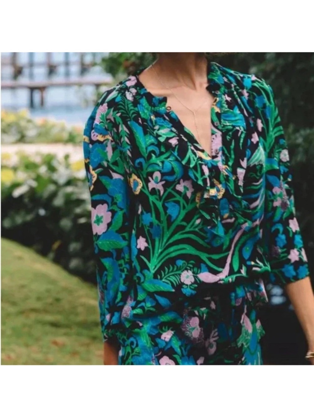 Figue Jade Birdsong Green Blueโ Ruffle Front Short Sleeve Size Small